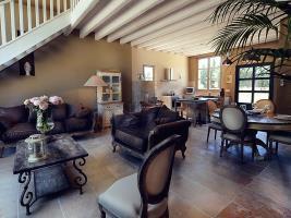 Le Chateau Des Cinq Cantons Hotell Carpentras Exteriör bild